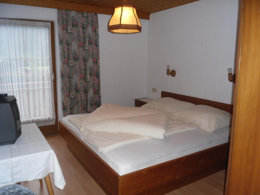 Walchenhof Hotel Mayrhofen Room photo